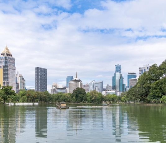 Техника безопасности при монтаже кровли и фасадных систем